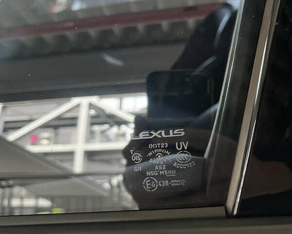 Белый Лексус ИС, объемом двигателя 2.5 л и пробегом 230 тыс. км за 10300 $, фото 41 на Automoto.ua