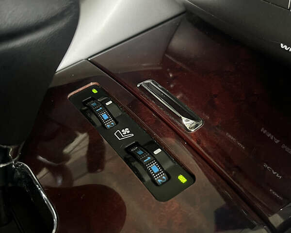 Белый Лексус ИС, объемом двигателя 2.5 л и пробегом 230 тыс. км за 10300 $, фото 29 на Automoto.ua