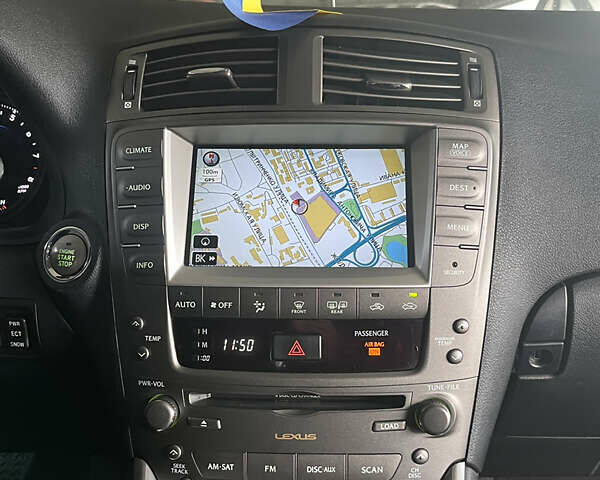 Белый Лексус ИС, объемом двигателя 2.5 л и пробегом 230 тыс. км за 10300 $, фото 27 на Automoto.ua