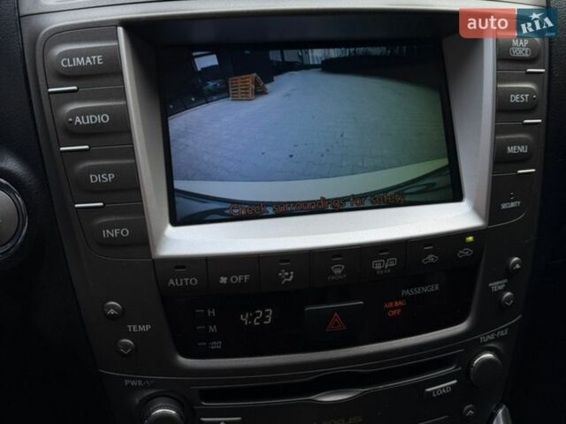 Білий Лексус ІС, об'ємом двигуна 2.5 л та пробігом 212 тис. км за 8350 $, фото 27 на Automoto.ua