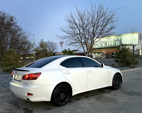 Білий Лексус ІС, об'ємом двигуна 3 л та пробігом 264 тис. км за 9990 $, фото 14 на Automoto.ua