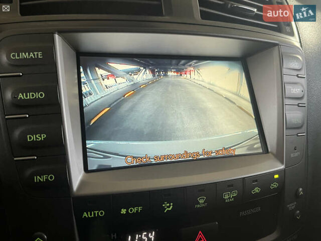 Белый Лексус ИС, объемом двигателя 2.5 л и пробегом 230 тыс. км за 10300 $, фото 34 на Automoto.ua