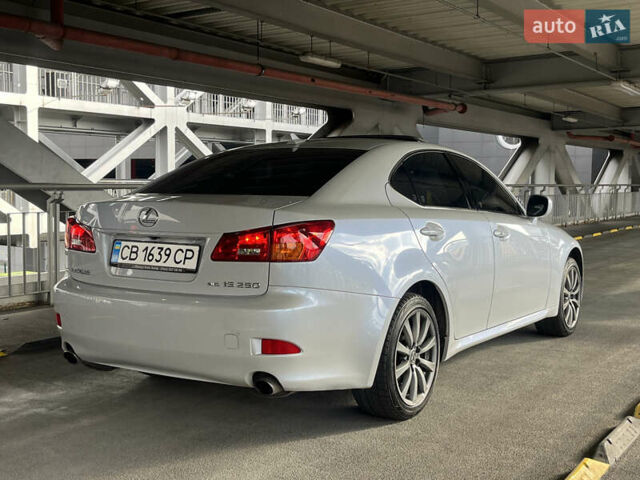 Белый Лексус ИС, объемом двигателя 2.5 л и пробегом 230 тыс. км за 10300 $, фото 13 на Automoto.ua