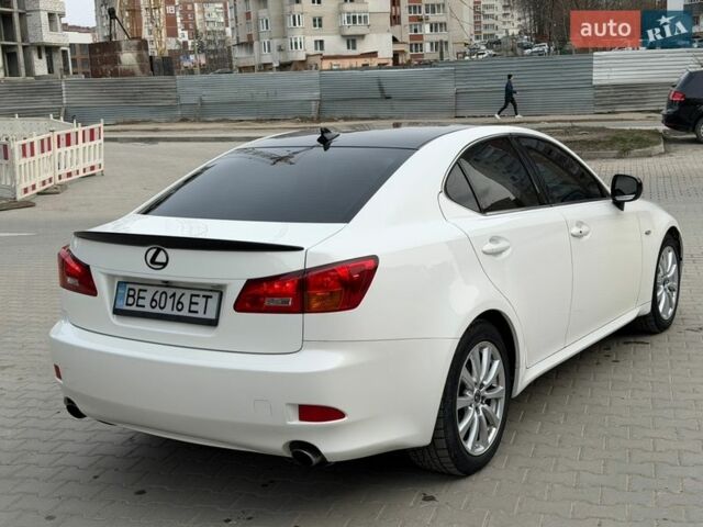 Білий Лексус ІС, об'ємом двигуна 2.5 л та пробігом 212 тис. км за 8350 $, фото 5 на Automoto.ua