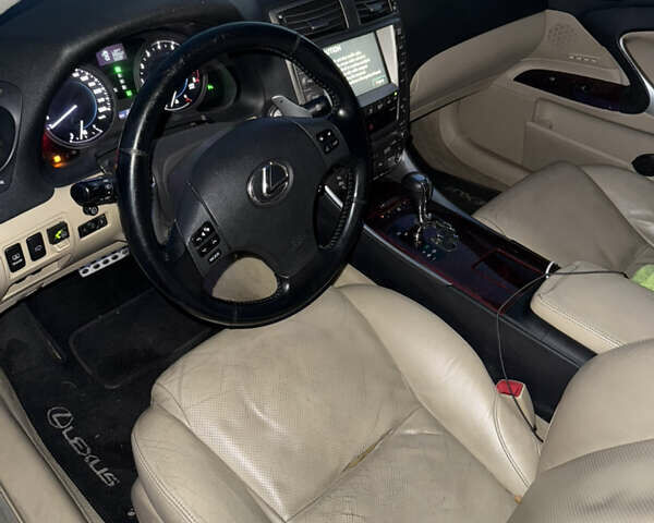 Білий Лексус ІС, об'ємом двигуна 3 л та пробігом 264 тис. км за 9990 $, фото 22 на Automoto.ua