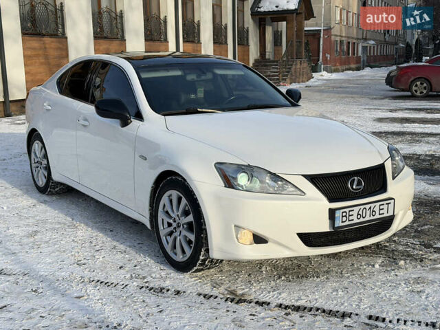 Білий Лексус ІС, об'ємом двигуна 2.5 л та пробігом 212 тис. км за 8550 $, фото 9 на Automoto.ua