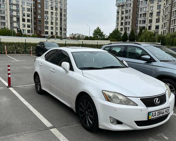Білий Лексус ІС, об'ємом двигуна 2.5 л та пробігом 167 тис. км за 8850 $, фото 10 на Automoto.ua