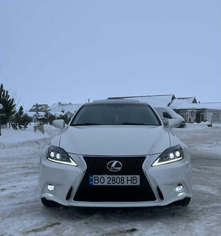 Білий Лексус ІС, об'ємом двигуна 2.49 л та пробігом 297 тис. км за 12500 $, фото 8 на Automoto.ua