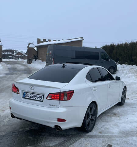Білий Лексус ІС, об'ємом двигуна 2.49 л та пробігом 297 тис. км за 12500 $, фото 5 на Automoto.ua