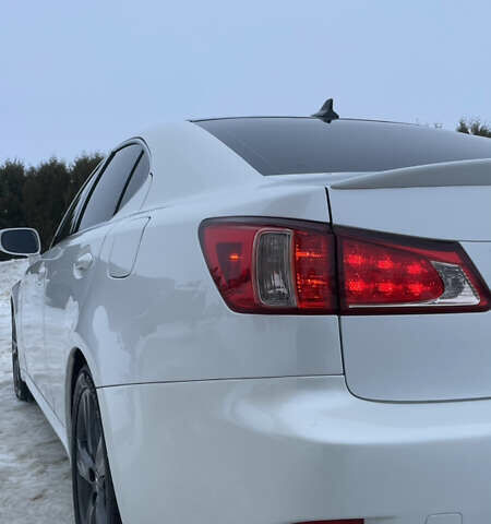 Білий Лексус ІС, об'ємом двигуна 2.49 л та пробігом 297 тис. км за 12500 $, фото 10 на Automoto.ua