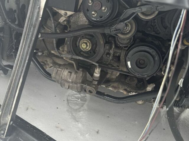 Білий Лексус ІС, об'ємом двигуна 2.5 л та пробігом 265 тис. км за 7000 $, фото 5 на Automoto.ua