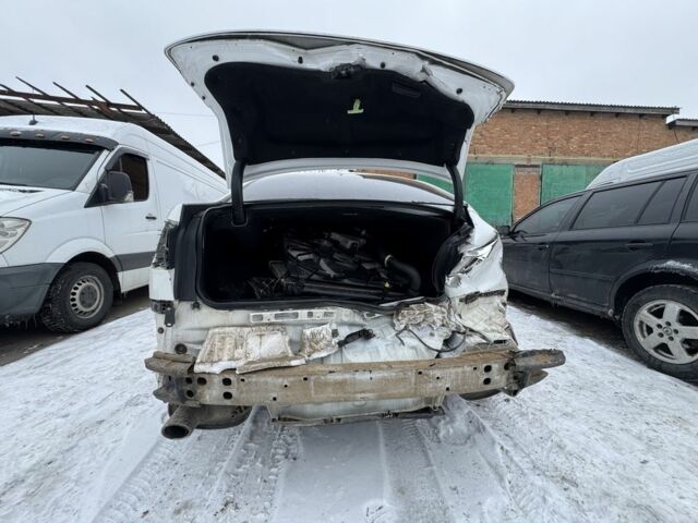 Білий Лексус ІС, об'ємом двигуна 2.5 л та пробігом 265 тис. км за 7000 $, фото 16 на Automoto.ua