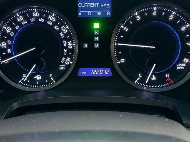 Білий Лексус ІС, об'ємом двигуна 2.5 л та пробігом 195 тис. км за 12800 $, фото 21 на Automoto.ua