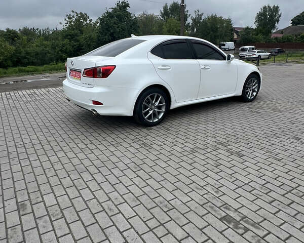 Белый Лексус ИС, объемом двигателя 2.5 л и пробегом 257 тыс. км за 11000 $, фото 14 на Automoto.ua