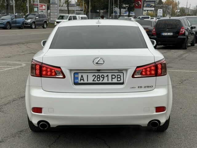 Лексус ІС 2012 у Белой Церкве на Automoto.ua Білий Лексус ІС, об'ємом двигуна 2.5 л та пробігом 193 тис. км за 13700 $, фото 4 на Automoto.ua