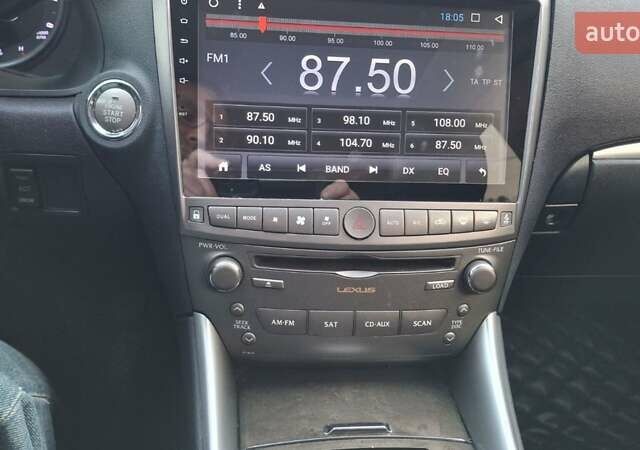 Белый Лексус ИС, объемом двигателя 2.5 л и пробегом 197 тыс. км за 10800 $, фото 16 на Automoto.ua