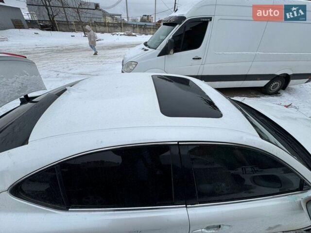 Белый Лексус ИС, объемом двигателя 2.5 л и пробегом 265 тыс. км за 4500 $, фото 24 на Automoto.ua