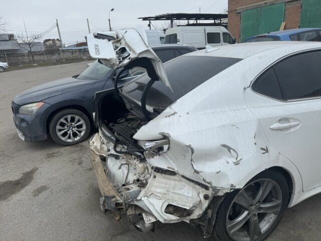 Белый Лексус ИС, объемом двигателя 2.5 л и пробегом 265 тыс. км за 3500 $, фото 21 на Automoto.ua