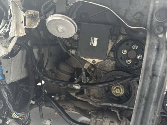 Білий Лексус ІС, об'ємом двигуна 2.5 л та пробігом 265 тис. км за 7000 $, фото 6 на Automoto.ua