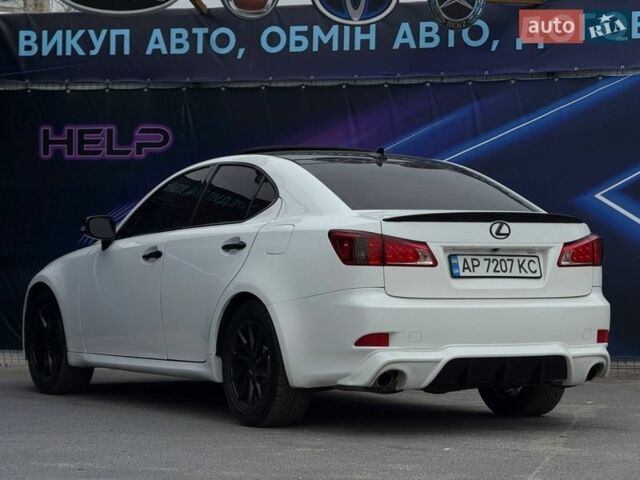 Білий Лексус ІС, об'ємом двигуна 2.5 л та пробігом 148 тис. км за 12499 $, фото 4 на Automoto.ua