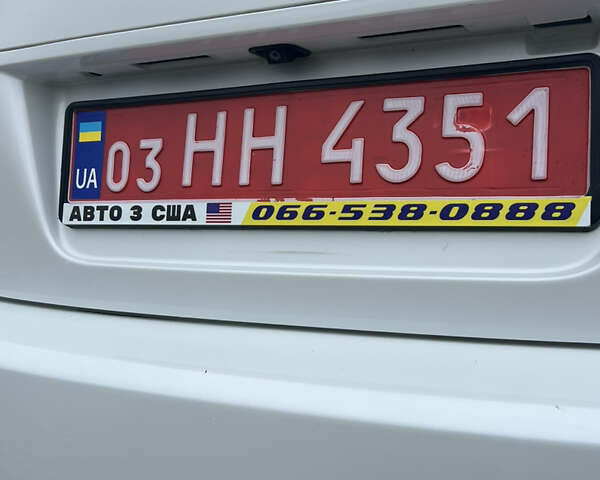 Белый Лексус ИС, объемом двигателя 2.5 л и пробегом 257 тыс. км за 11000 $, фото 11 на Automoto.ua