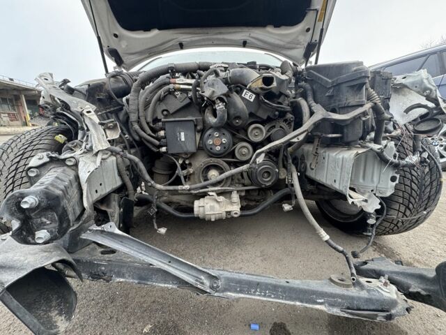 Белый Лексус ИС, объемом двигателя 2.5 л и пробегом 265 тыс. км за 3500 $, фото 10 на Automoto.ua