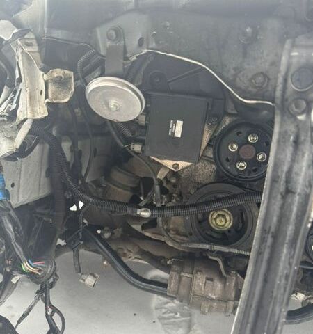 Белый Лексус ИС, объемом двигателя 2.5 л и пробегом 265 тыс. км за 4500 $, фото 7 на Automoto.ua