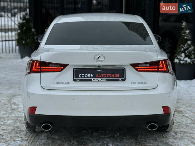 Білий Лексус ІС, об'ємом двигуна 2.5 л та пробігом 143 тис. км за 16800 $, фото 10 на Automoto.ua
