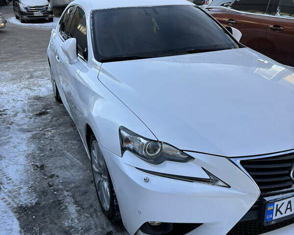 Білий Лексус ІС, об'ємом двигуна 2.5 л та пробігом 144 тис. км за 14500 $, фото 12 на Automoto.ua