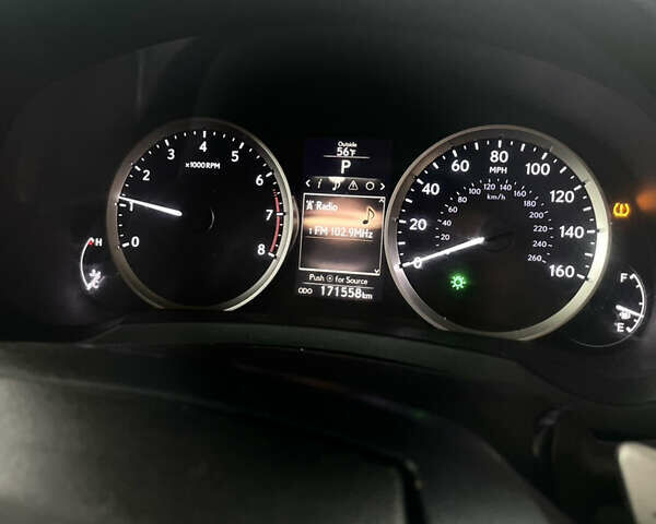 Білий Лексус ІС, об'ємом двигуна 2.5 л та пробігом 170 тис. км за 15300 $, фото 19 на Automoto.ua