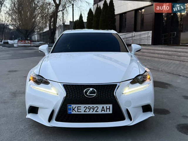 Белый Лексус ИС, объемом двигателя 2.5 л и пробегом 185 тыс. км за 14900 $, фото 27 на Automoto.ua