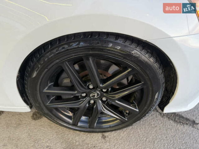 Белый Лексус ИС, объемом двигателя 2.5 л и пробегом 185 тыс. км за 14900 $, фото 40 на Automoto.ua