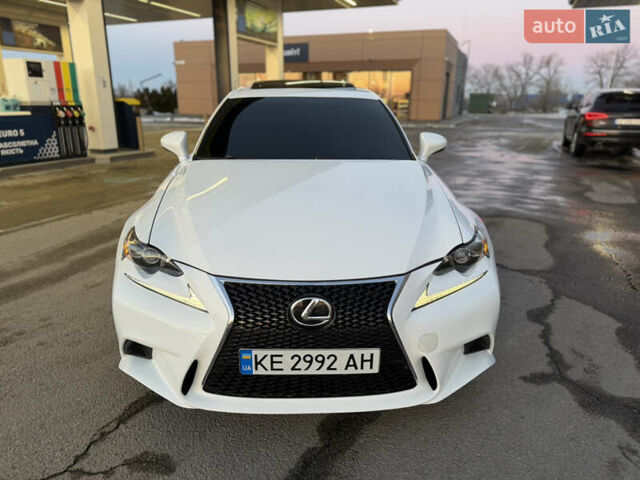 Белый Лексус ИС, объемом двигателя 2.5 л и пробегом 185 тыс. км за 14900 $, фото 56 на Automoto.ua