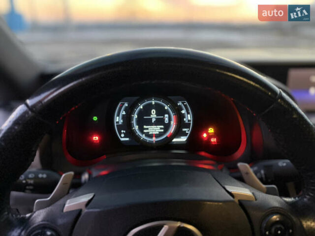 Белый Лексус ИС, объемом двигателя 2.5 л и пробегом 185 тыс. км за 14900 $, фото 34 на Automoto.ua