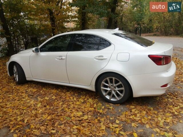 Білий Лексус ІС, об'ємом двигуна 2.5 л та пробігом 239 тис. км за 11500 $, фото 3 на Automoto.ua