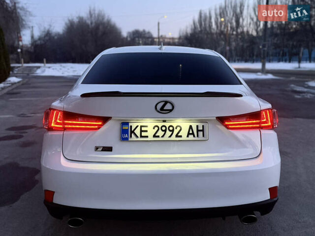 Белый Лексус ИС, объемом двигателя 2.5 л и пробегом 185 тыс. км за 14900 $, фото 20 на Automoto.ua