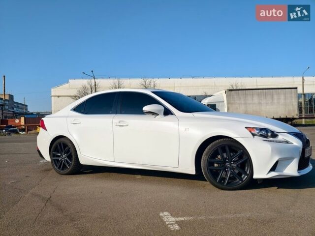 Белый Лексус ИС, объемом двигателя 2.5 л и пробегом 121 тыс. км за 16500 $, фото 13 на Automoto.ua