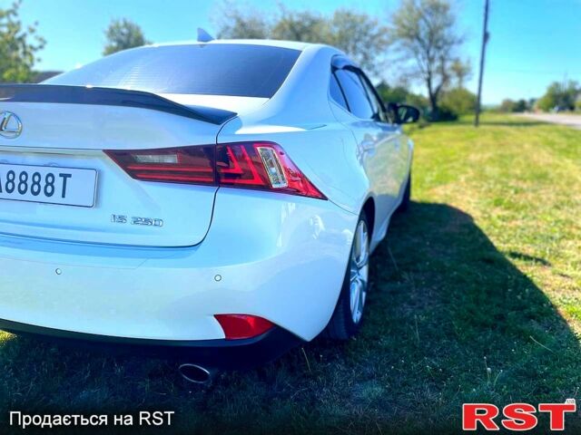 Білий Лексус ІС, об'ємом двигуна 2.5 л та пробігом 128 тис. км за 16700 $, фото 5 на Automoto.ua
