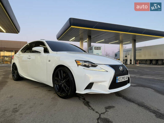 Белый Лексус ИС, объемом двигателя 2.5 л и пробегом 185 тыс. км за 14900 $, фото 52 на Automoto.ua