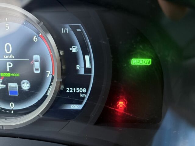 Білий Лексус ІС, об'ємом двигуна 2.5 л та пробігом 222 тис. км за 14509 $, фото 9 на Automoto.ua