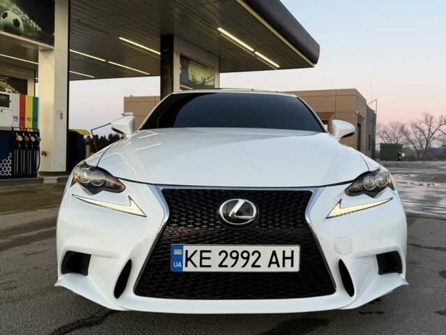 Белый Лексус ИС, объемом двигателя 2.5 л и пробегом 185 тыс. км за 14900 $, фото 20 на Automoto.ua