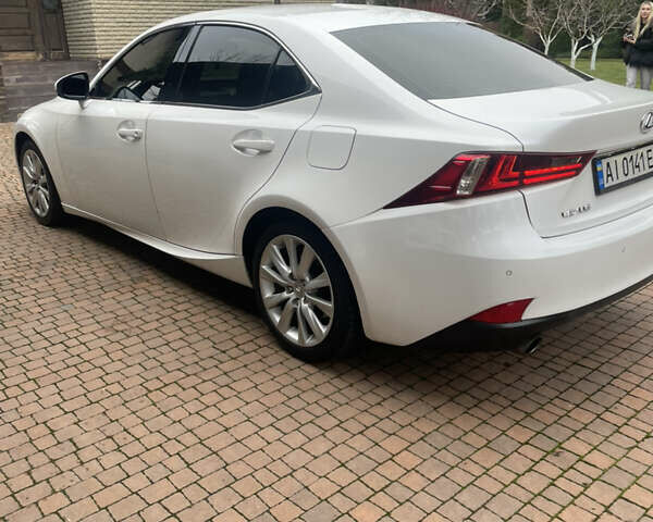 Білий Лексус ІС, об'ємом двигуна 2.5 л та пробігом 188 тис. км за 16200 $, фото 7 на Automoto.ua