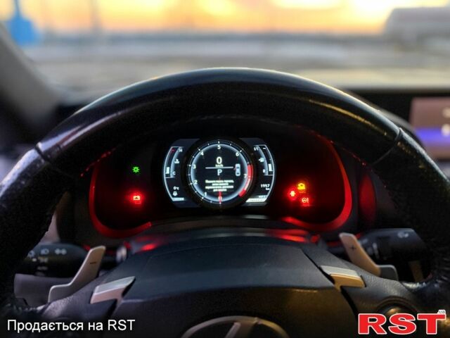 Белый Лексус ИС, объемом двигателя 2.5 л и пробегом 17000 тыс. км за 14900 $, фото 11 на Automoto.ua