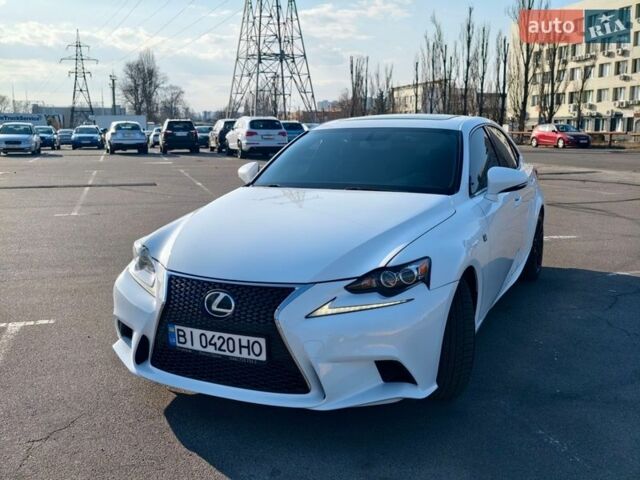 Белый Лексус ИС, объемом двигателя 2.5 л и пробегом 121 тыс. км за 16500 $, фото 18 на Automoto.ua