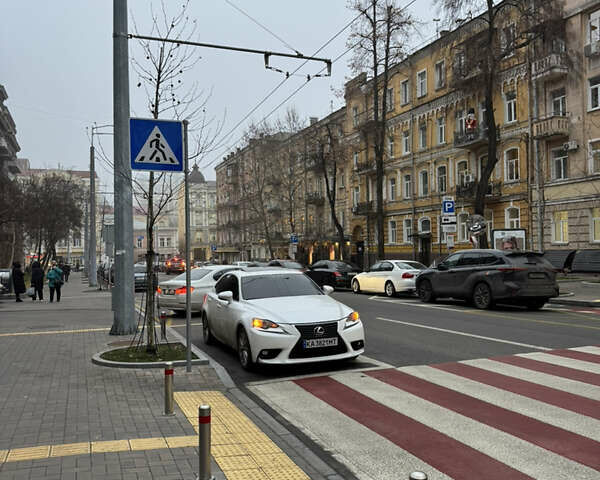 Белый Лексус ИС, объемом двигателя 2.5 л и пробегом 169 тыс. км за 14999 $, фото 15 на Automoto.ua