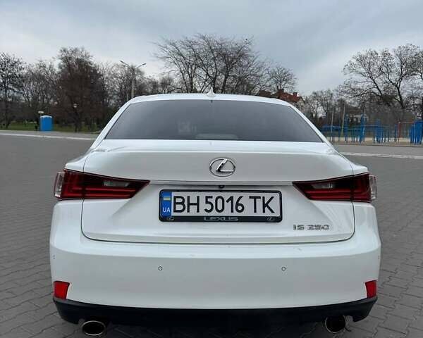 Білий Лексус ІС, об'ємом двигуна 2.5 л та пробігом 136 тис. км за 17900 $, фото 4 на Automoto.ua