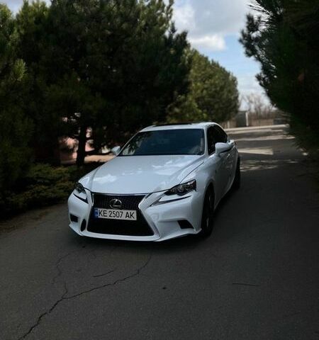 Білий Лексус ІС, об'ємом двигуна 2.5 л та пробігом 177 тис. км за 17000 $, фото 3 на Automoto.ua