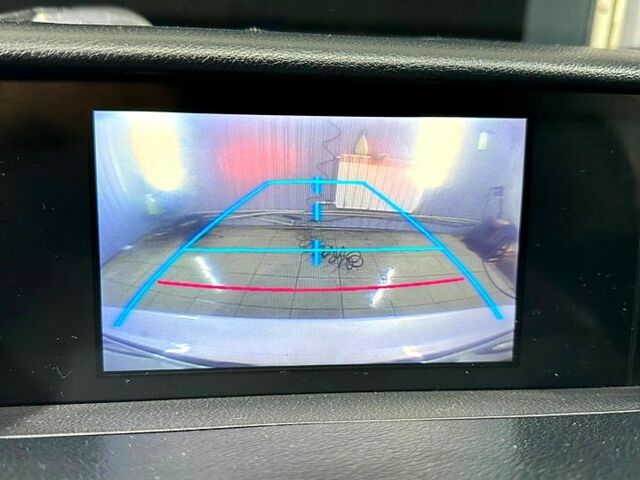 Белый Лексус ИС, объемом двигателя 2.5 л и пробегом 189 тыс. км за 13900 $, фото 6 на Automoto.ua