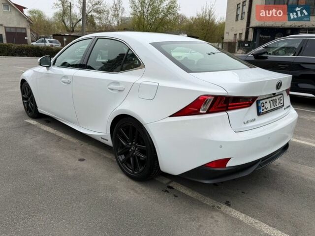 Білий Лексус ІС, об'ємом двигуна 2.49 л та пробігом 296 тис. км за 19999 $, фото 3 на Automoto.ua