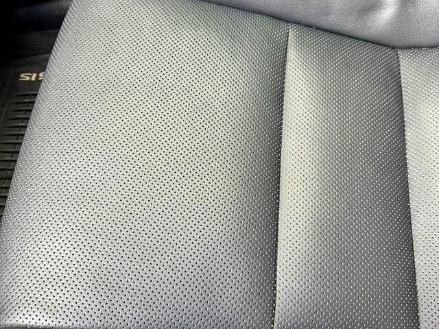 Белый Лексус ИС, объемом двигателя 2.5 л и пробегом 189 тыс. км за 13900 $, фото 11 на Automoto.ua